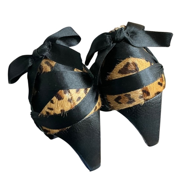 Biondini Black Leopard Calf Bow Block Heels - Picture 5 of 14